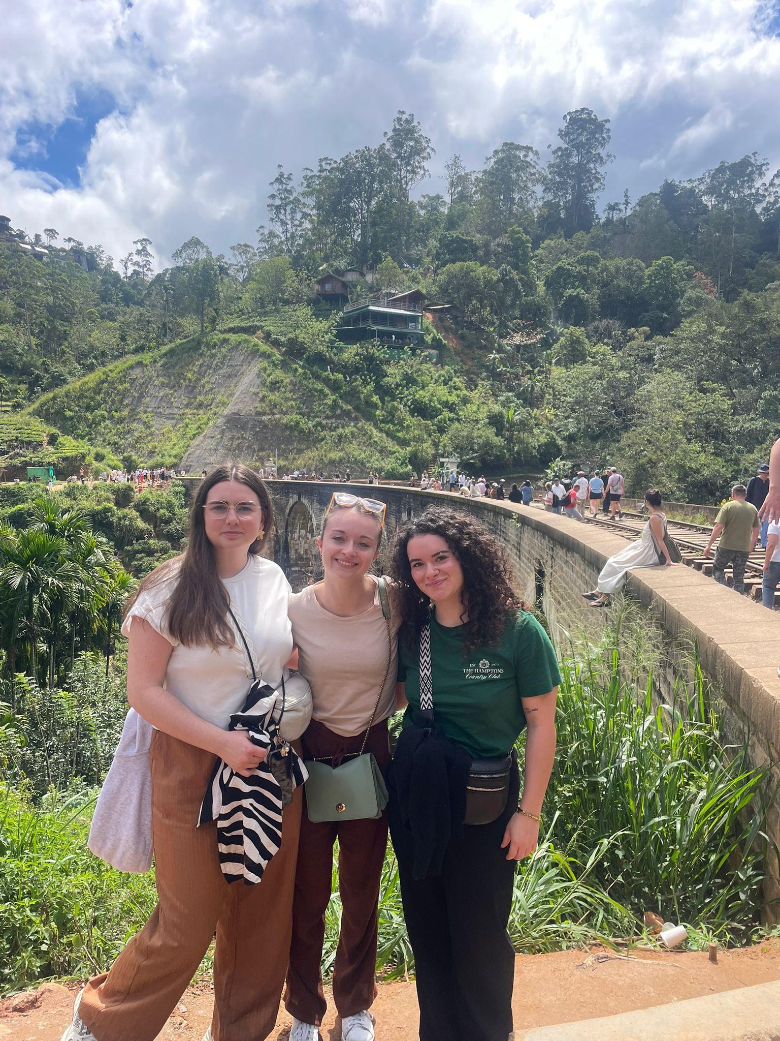 Volunteers visiting Nine arch Bridge - Ella